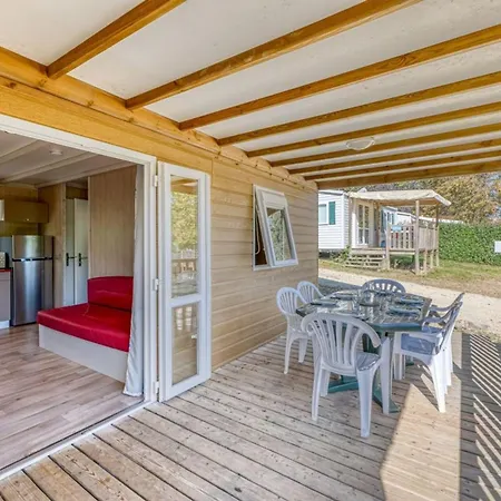 Campsite Cottage, Animaux Acceptes - 6 Pers. - Api-1-52-2931 *