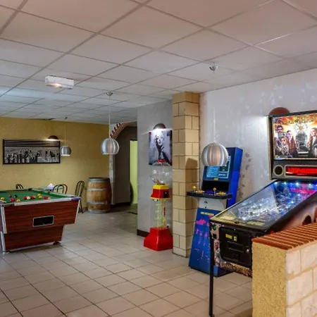 Camping Cottage, Animaux Acceptes - 6 Pers. - Api-1-52-2931 Lamonzie-Montastruc